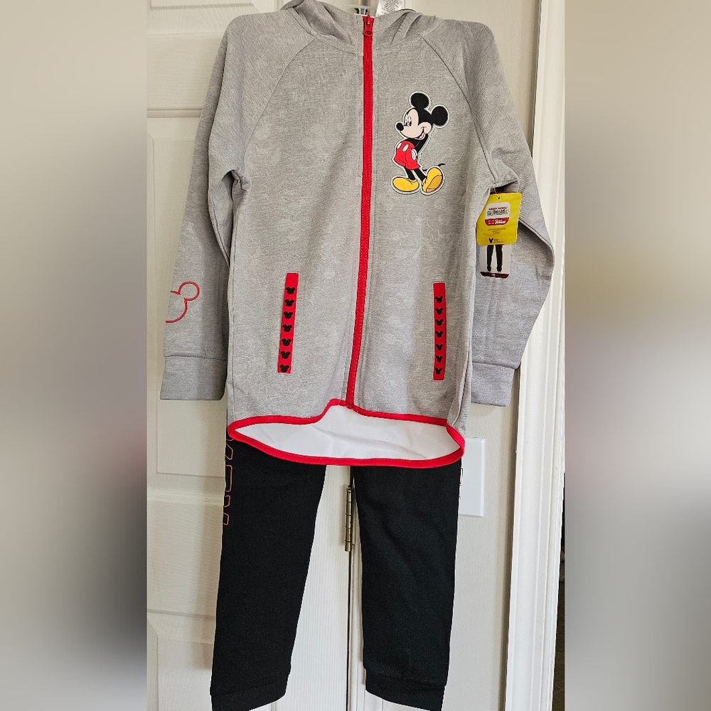 Kid mickey sweater set